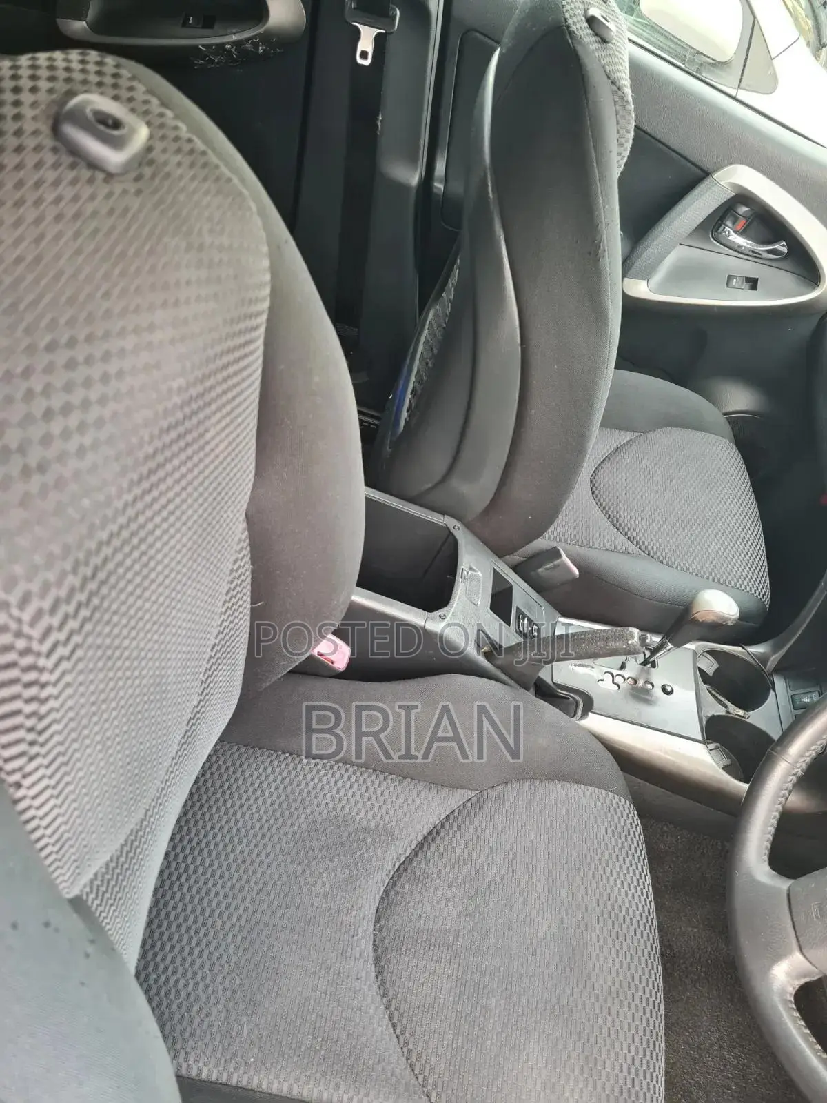 Toyota RAV4 2011 White