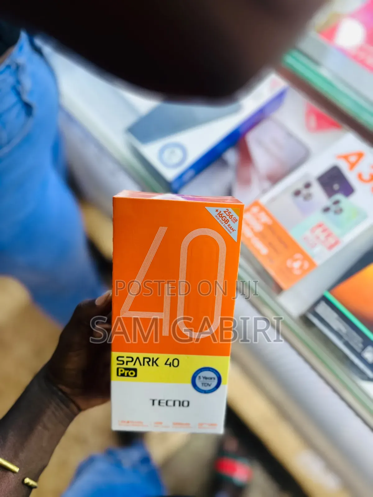 New Tecno Spark 40 Pro 256 GB Silver