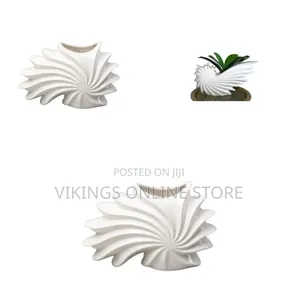Simple and Stylish Creative Sea Bird Shell Mix Decorative Vases