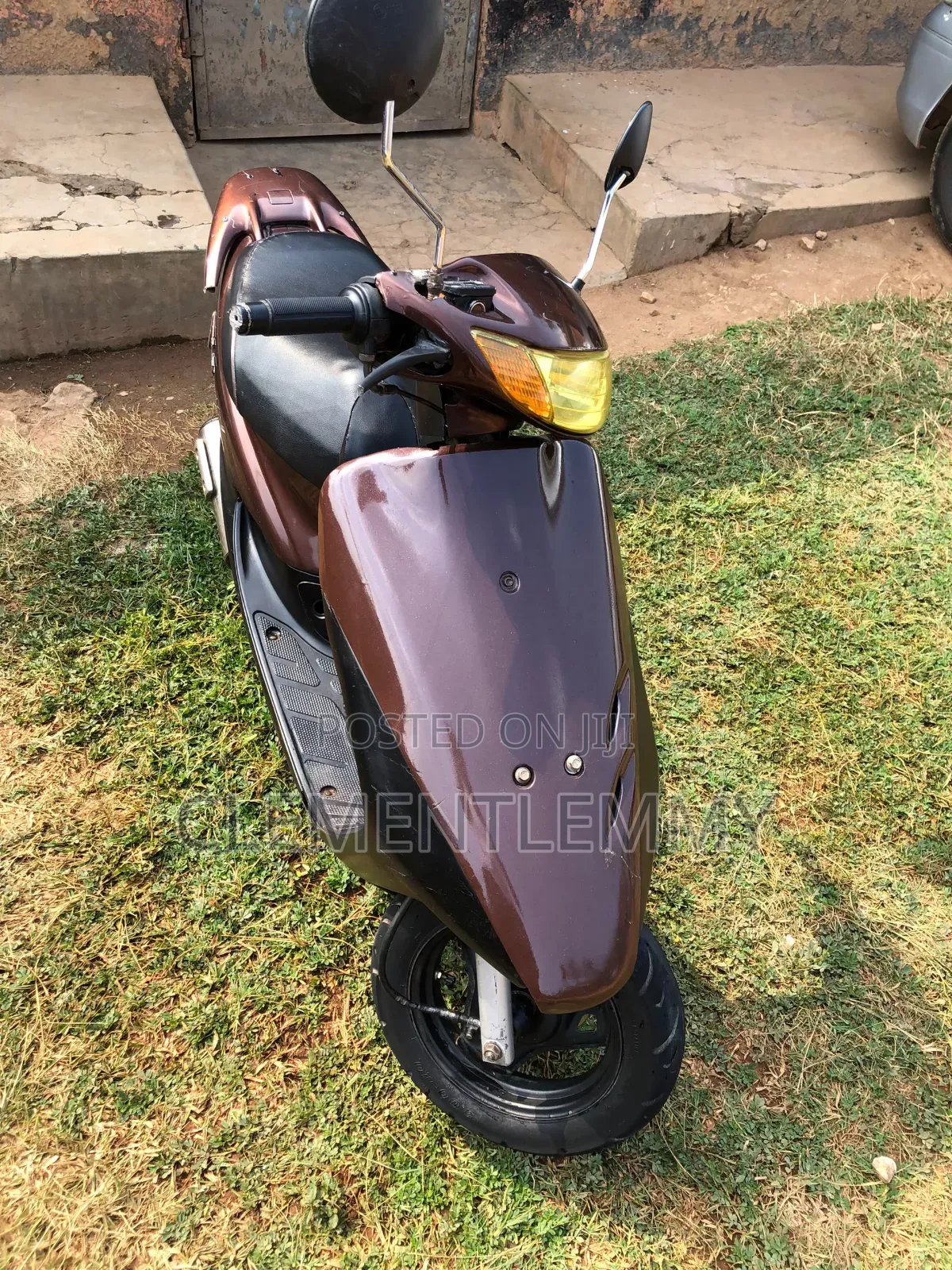 Honda 2015 Red