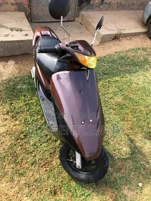 Honda 2015 Red