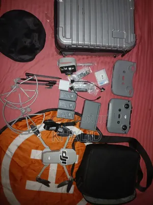 DJI Mini Fly More Combo – Like New – 3 Batteries + Extras