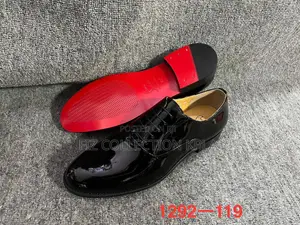 Men’s Classic Patent Leather Oxford Shoes
