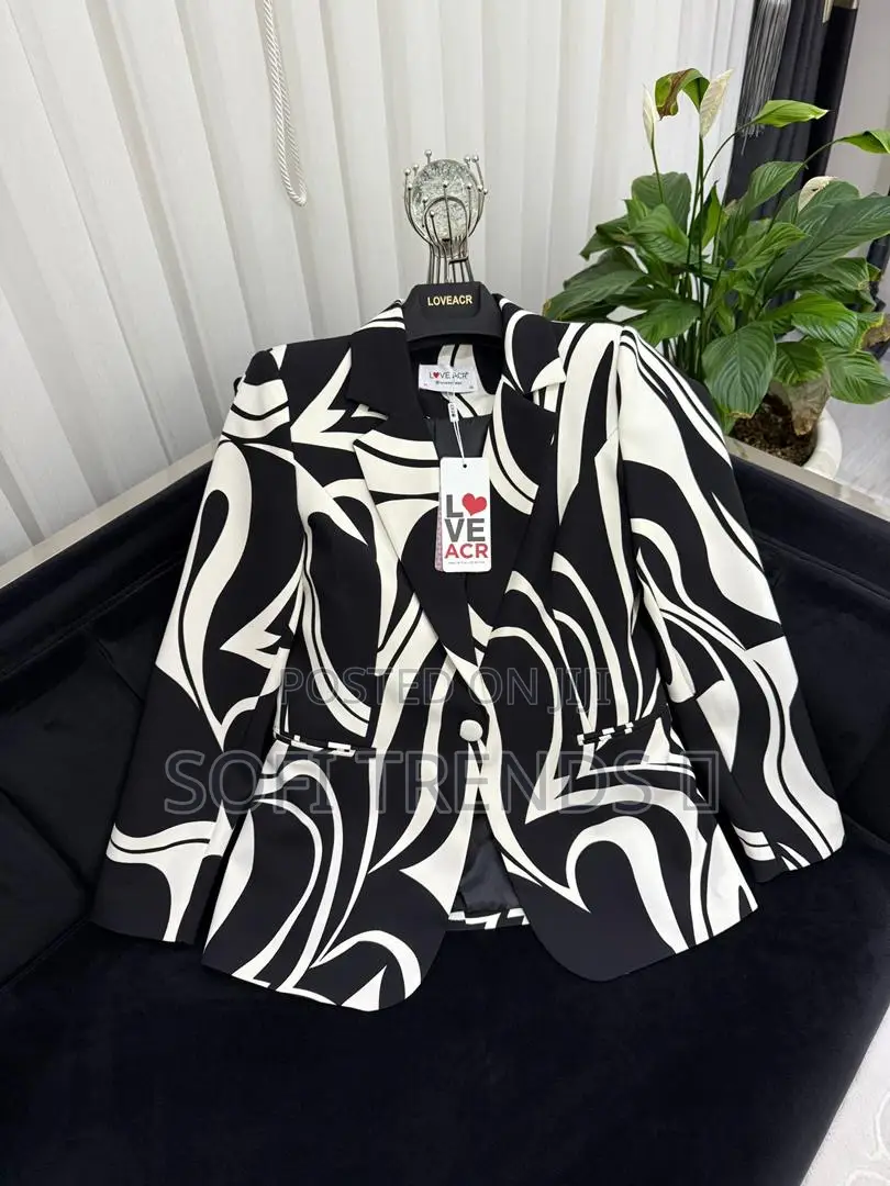 Ladies Animals Print Blazers