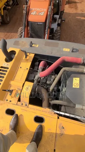 Hyundai R215L