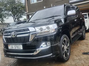 Toyota Land Cruiser 2017 Black