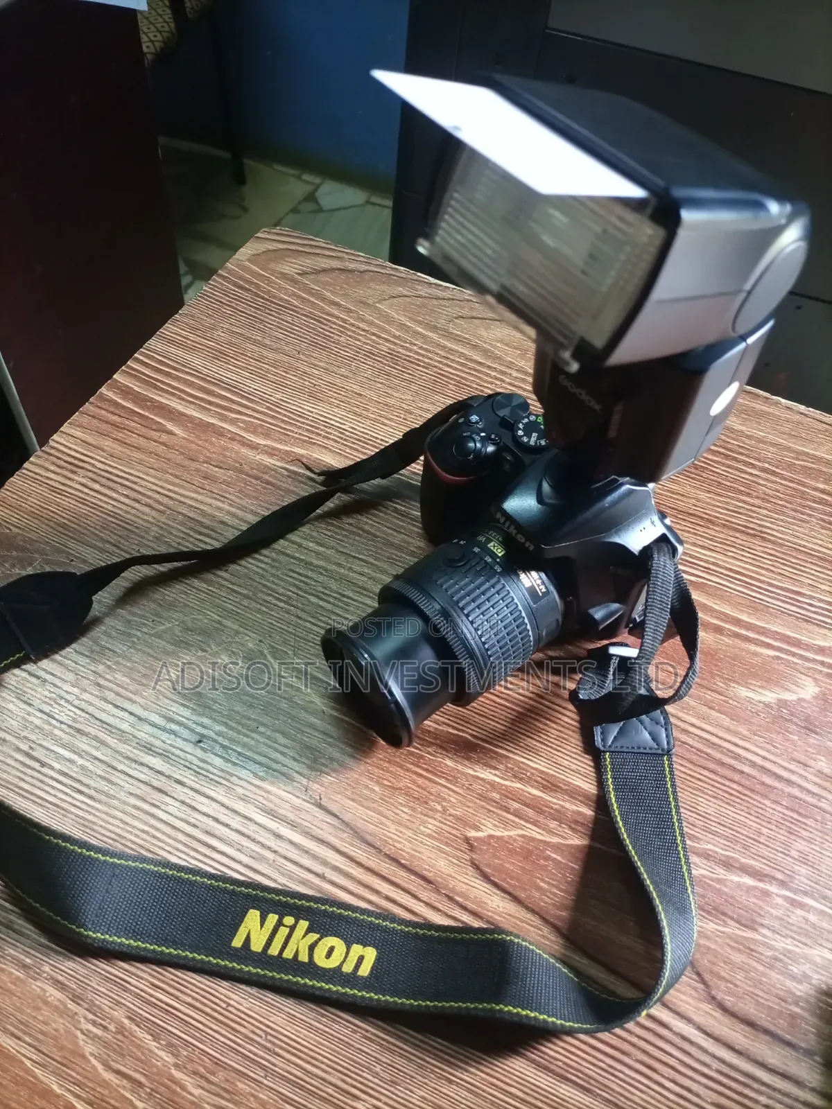 Nikon Camera D3500 With Speed Light for Sale