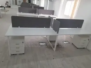4 Seater Workstation Office Table