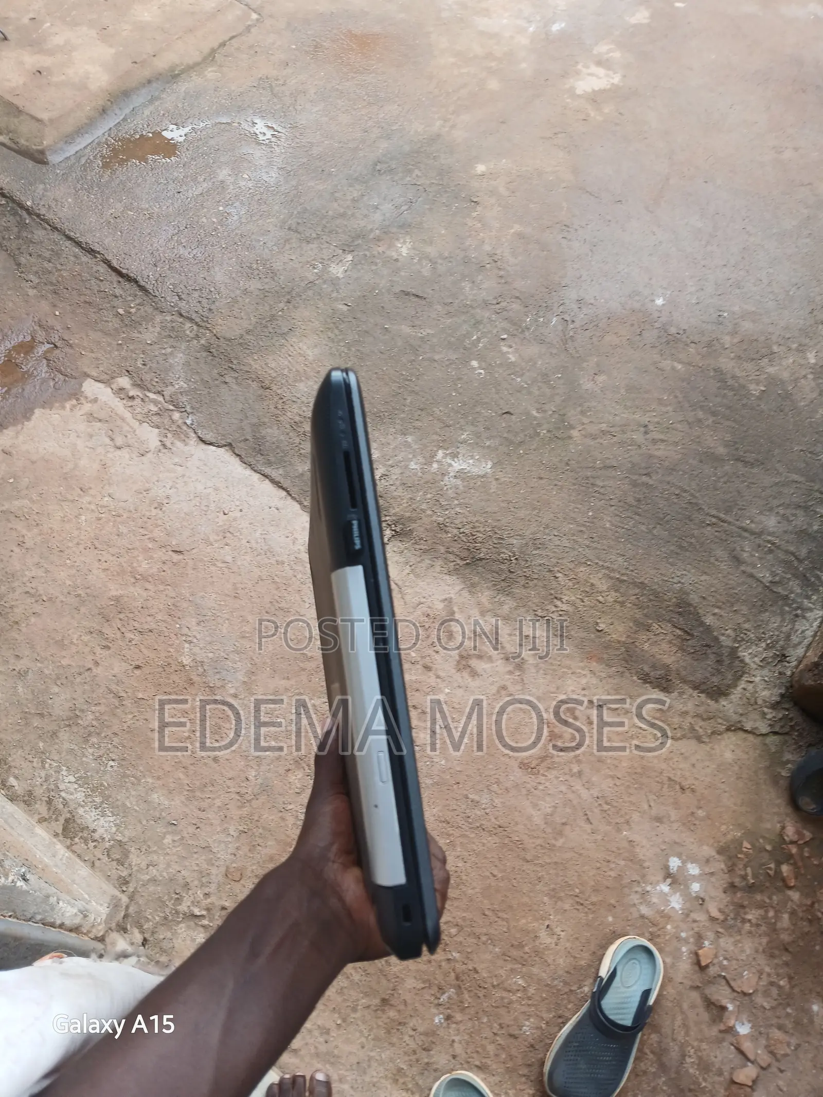 Laptop HP 15 4GB Intel Core i3 SSD 1T