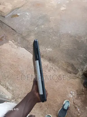 Laptop HP 15 4GB Intel Core i3 SSD 1T
