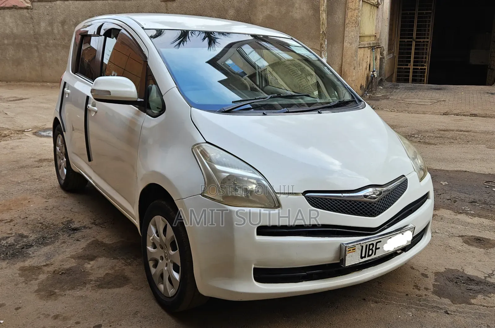 Toyota Ractis 2006 White