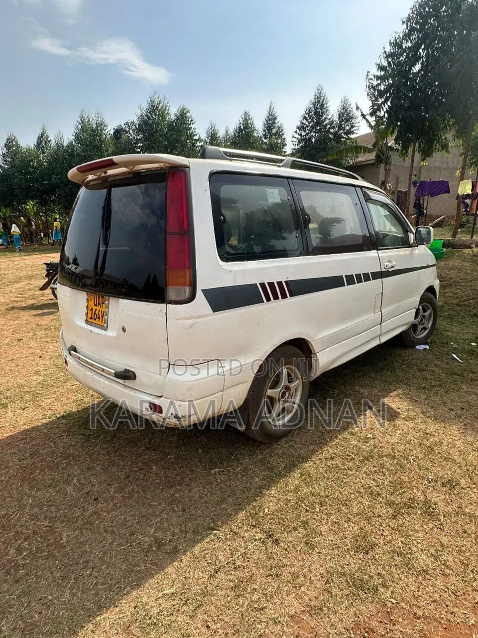 Toyota Noah 2002 White