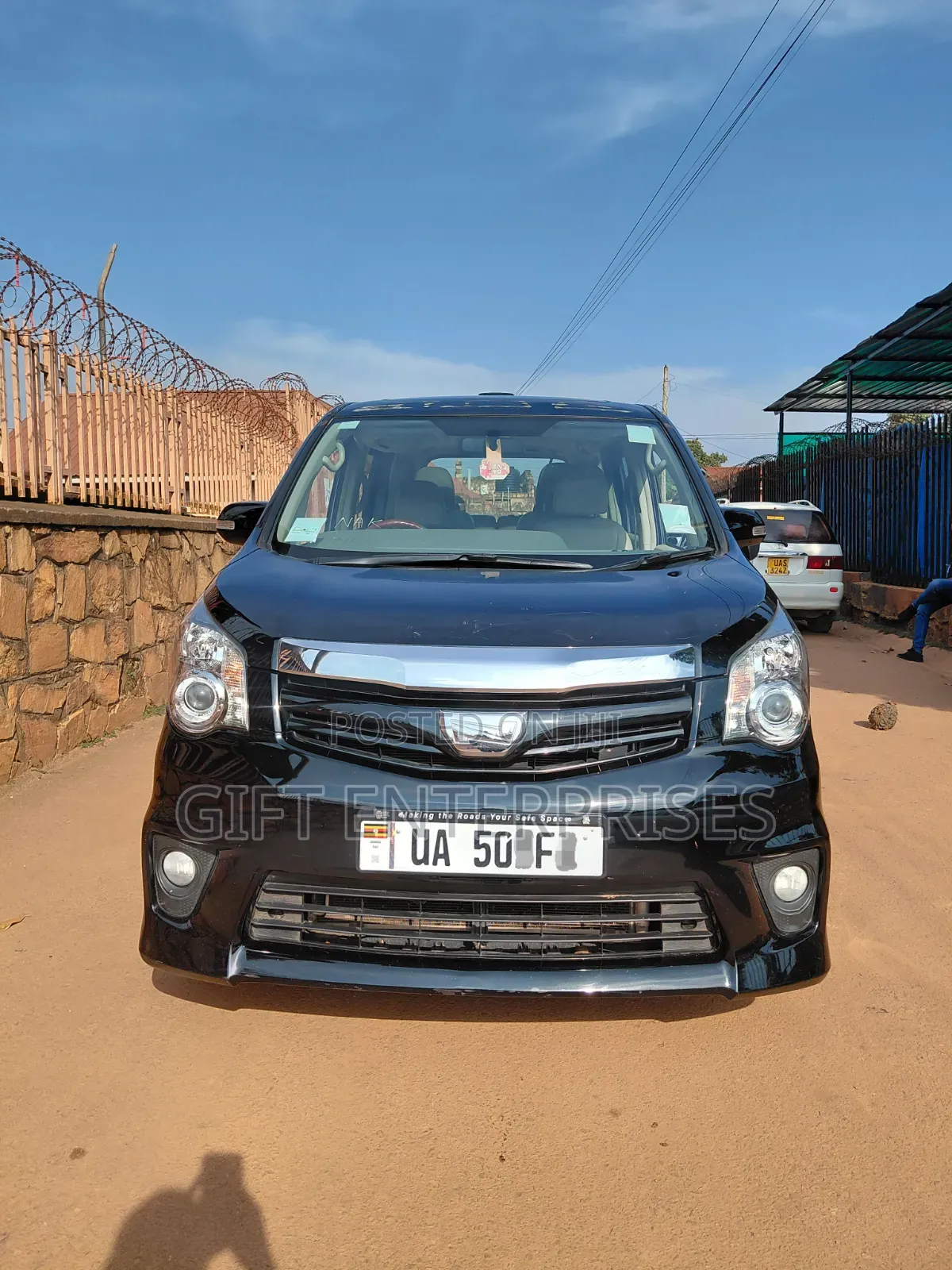 Toyota Noah 2012 Black