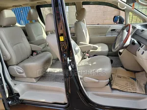 Toyota Noah 2012 Black