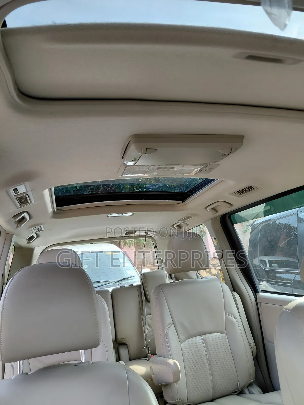 Toyota Noah 2012 Black
