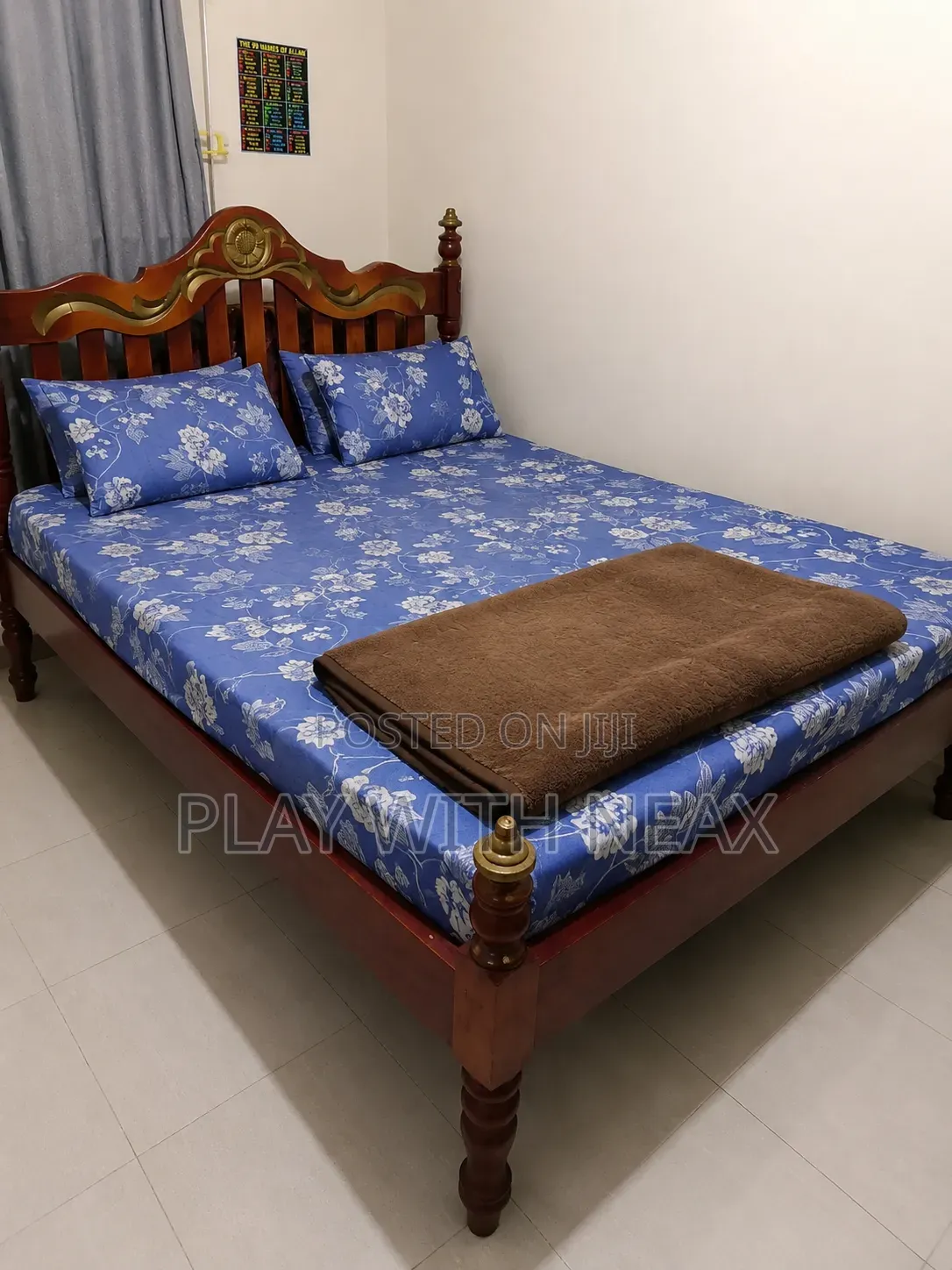 Queen Size Bed Excellent Condition With Mattress