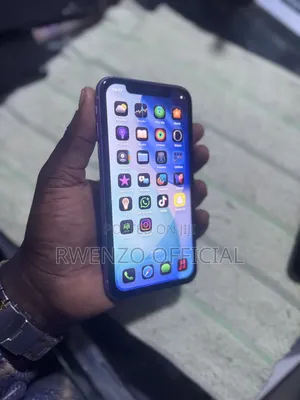 Apple iPhone 11 64 GB Purple