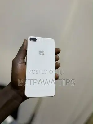 Apple iPhone 8 Plus 64 GB White