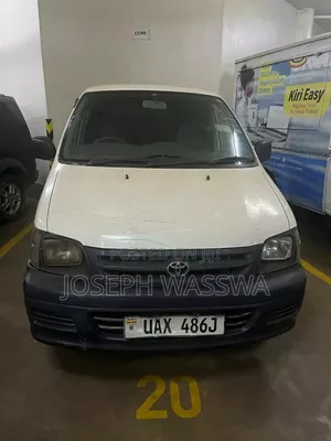 Toyota Noah 2002 White