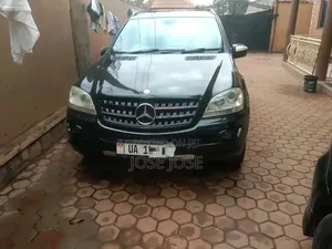 Mercedes-Benz M Class 2009 Black