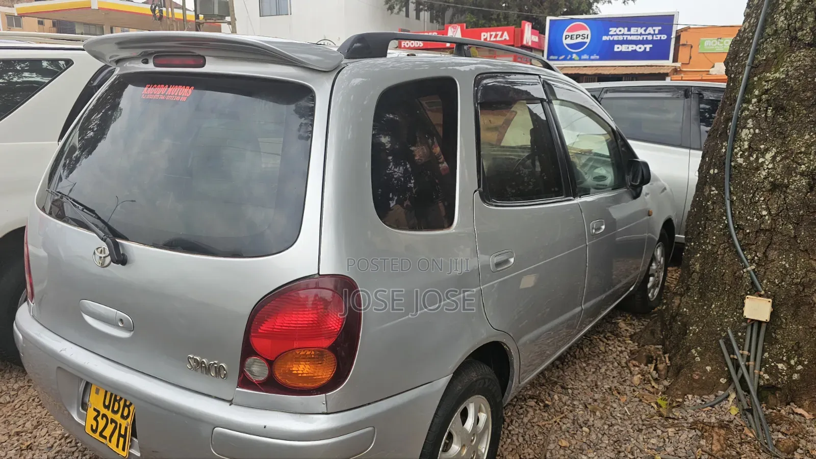 Toyota Corolla Spacio 2000 Silver