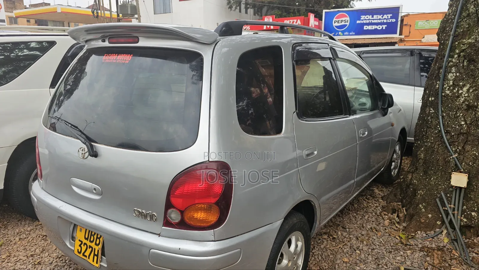 Toyota Corolla Spacio 2000 Silver