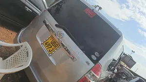 Toyota Noah 2009 Silver