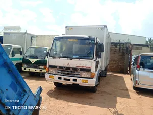 Mitishubish Fuso Fighter
