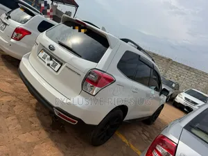 Subaru Forester 2017 White