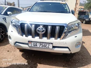 Toyota Land Cruiser 2016 White