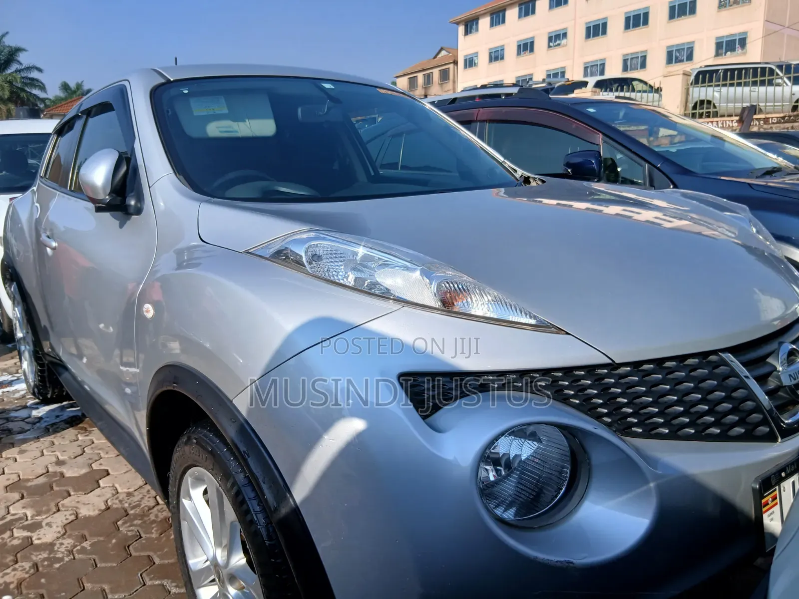 Nissan Juke 2011 Silver