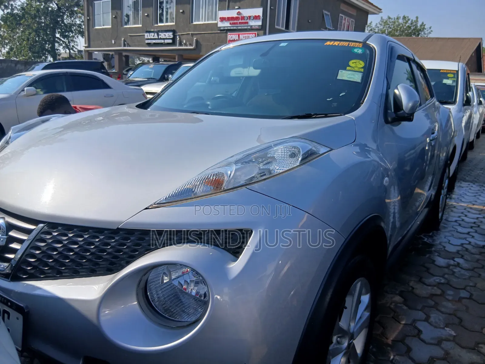 Nissan Juke 2011 Silver
