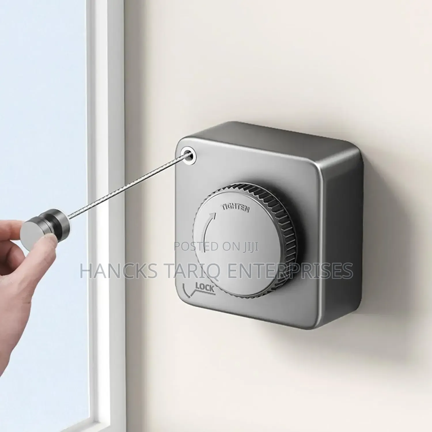 Retractable Indoor / Outdoor Clothesline