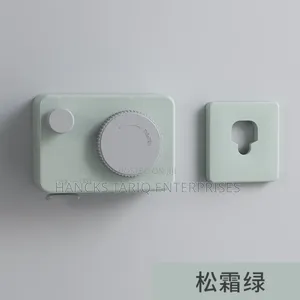 Retractable Indoor / Outdoor Clothesline
