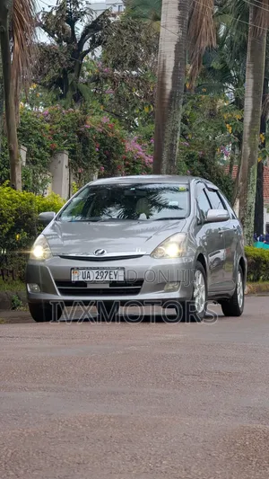 Toyota Wish 2007 Gray