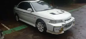 Mitsubishi Lancer 1997 White