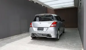 Suzuki Swift 2012 Silver