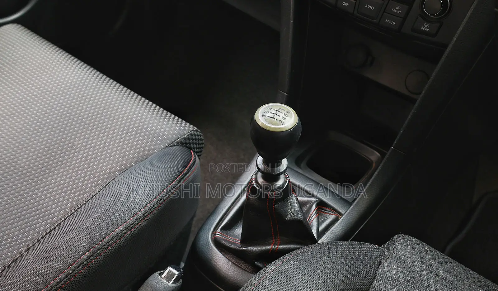 Suzuki Swift 2012 Silver