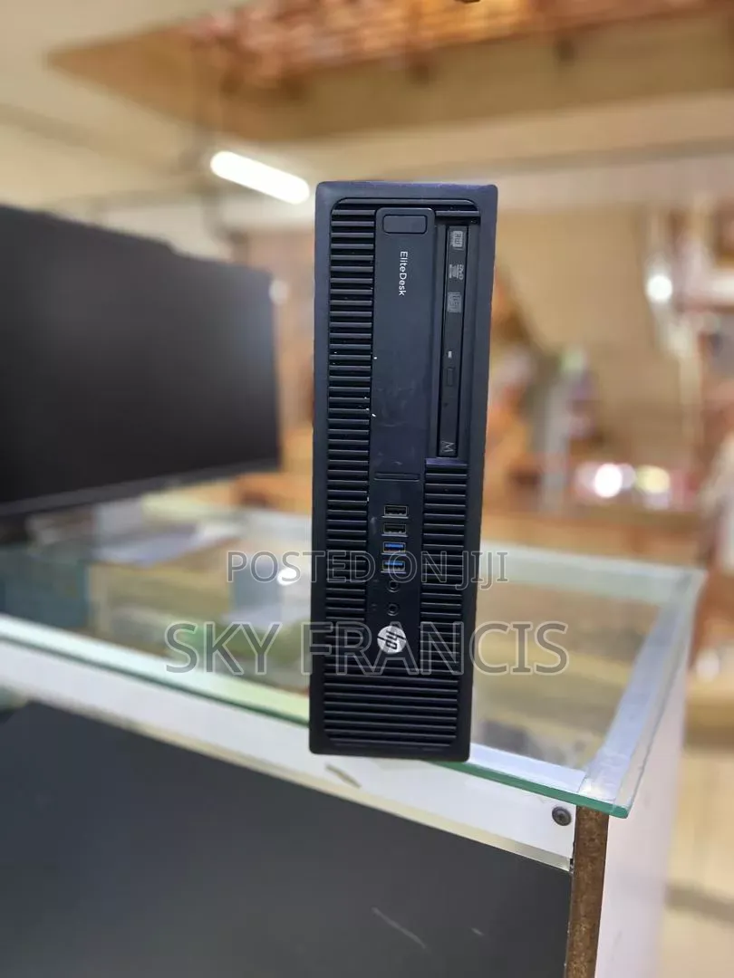 Desktop Computer HP 4GB AMD HDD 500GB
