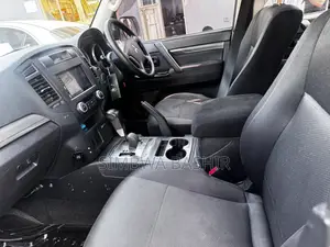 Mitsubishi Pajero 2007 White