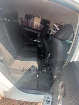 Toyota Corolla Rumion 2011 White