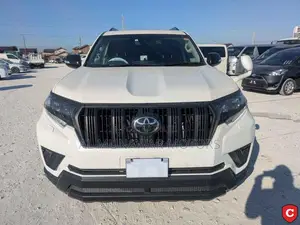 Toyota Land Cruiser Prado 2.7 2023 White
