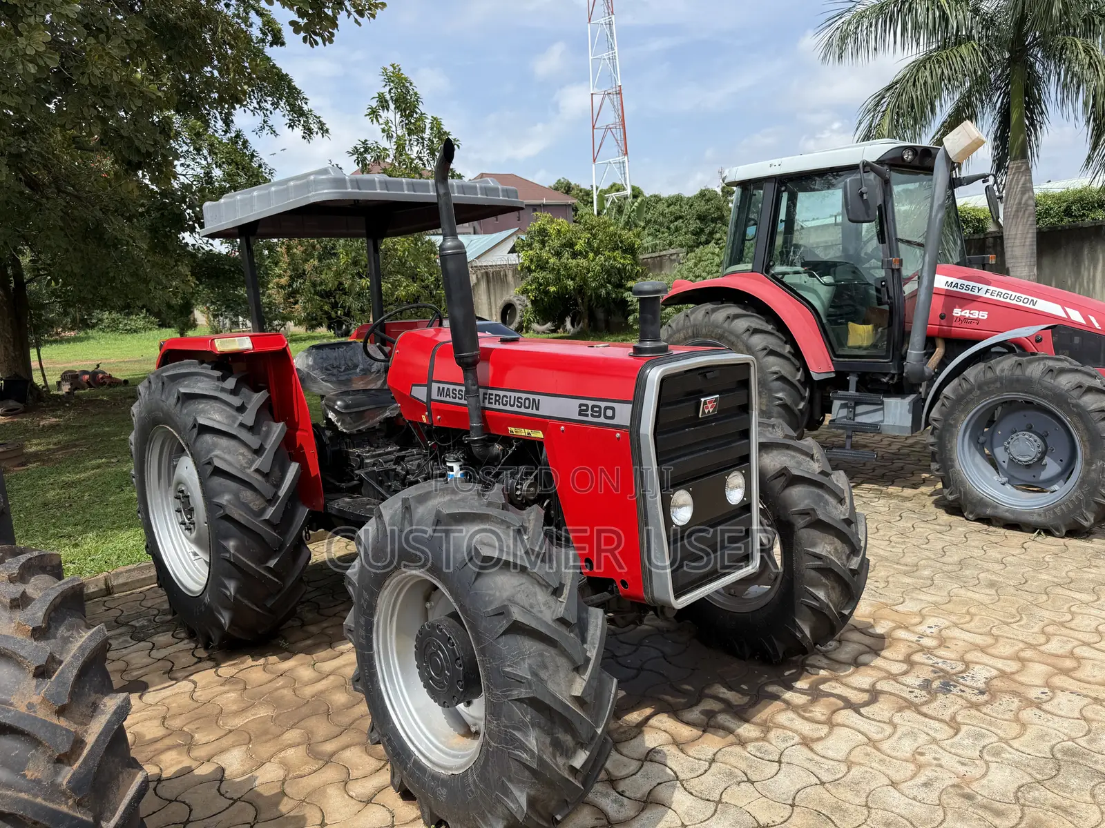 Tractor Massey