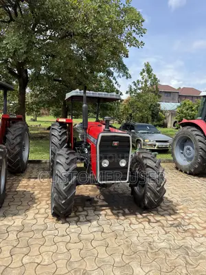 Tractor Massey