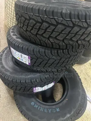 31*10.50R15LT C RoadKing Tires