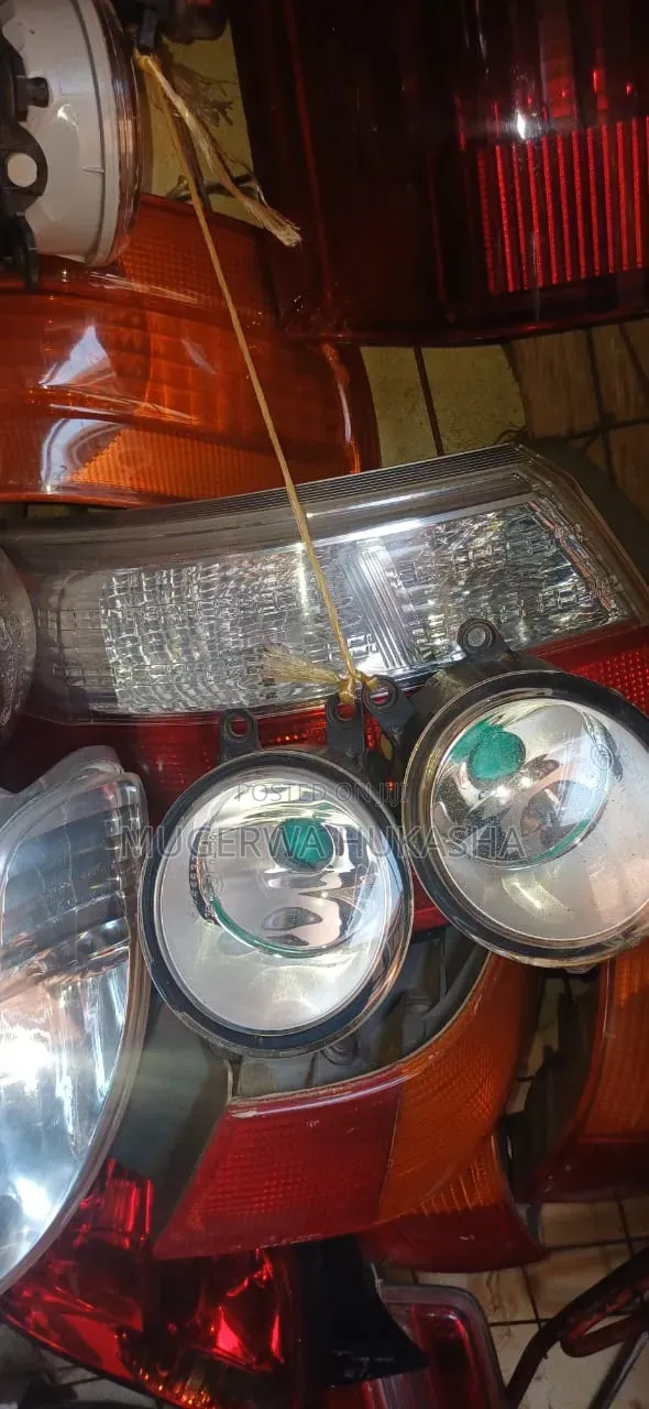 Fog Lights [TOYOTA] Sienta, Wish, Fielder, Noah, Harrier, Vitz