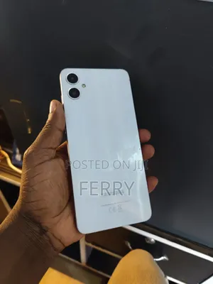 Samsung Galaxy A05 64 GB White