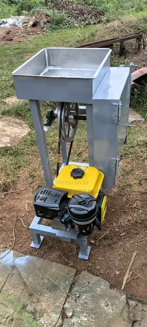 Cassava Chipper Machine