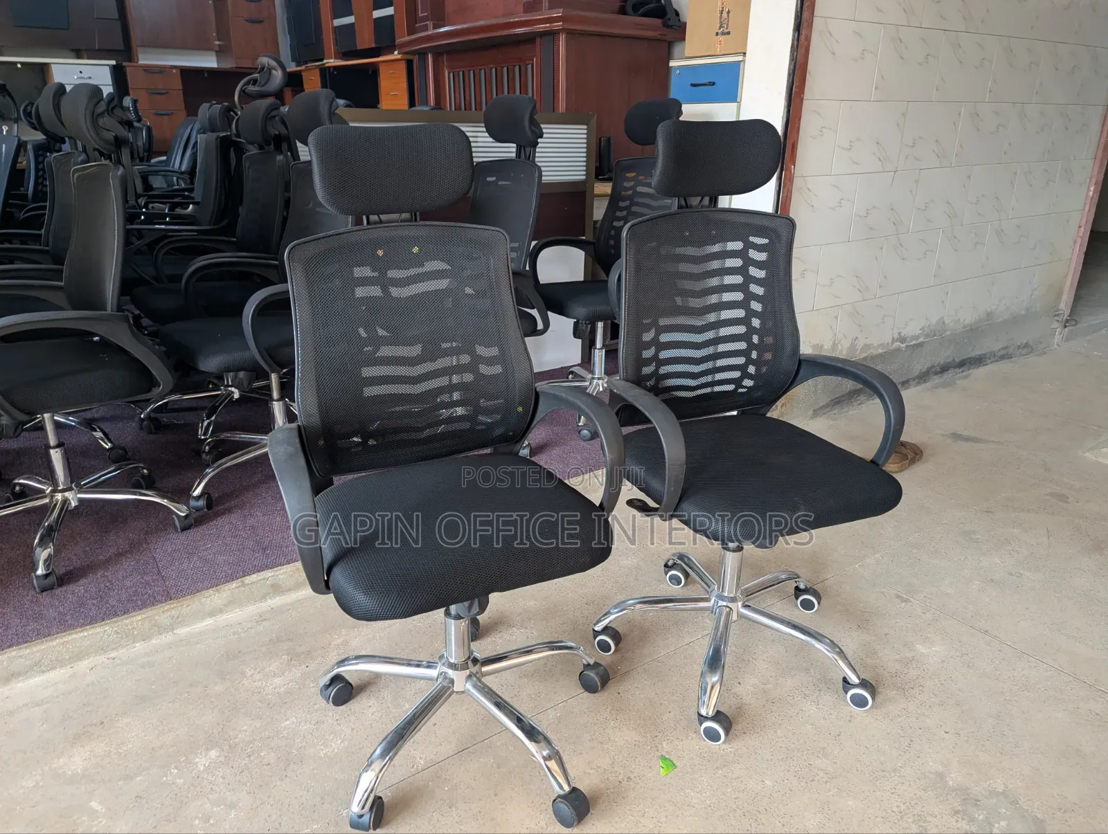 Adjustable Headrest Office Chairs, Price for Each Piece