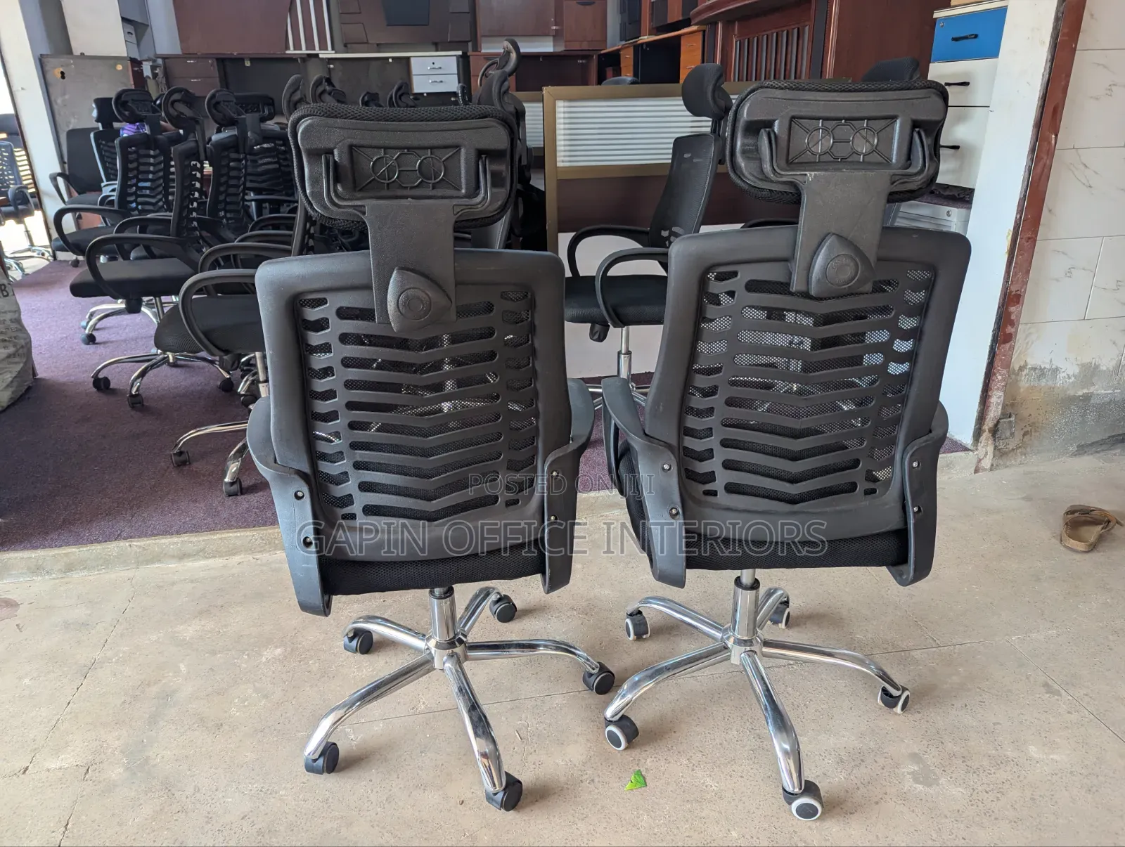 Adjustable Headrest Office Chairs, Price for Each Piece